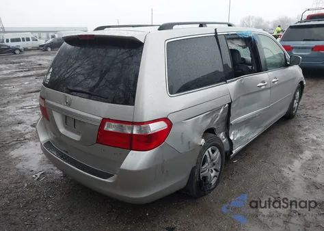 2005 Honda Odyssey Ex-L z USA, uszkodzony, nr VIN 5FNRL38795B066136